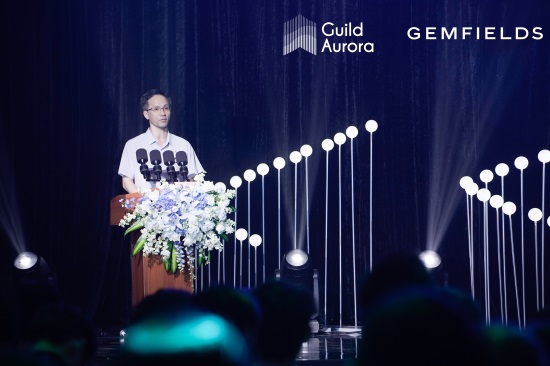 深圳珠宝产业服务有限公司董事长祁鹏致辞.jpg