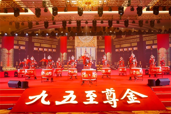 节目表演2.jpg